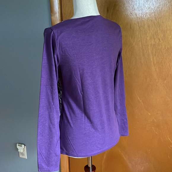 Tahari purple long sleeves top size S. Front design. Crew neckline - Picture 14 of 16